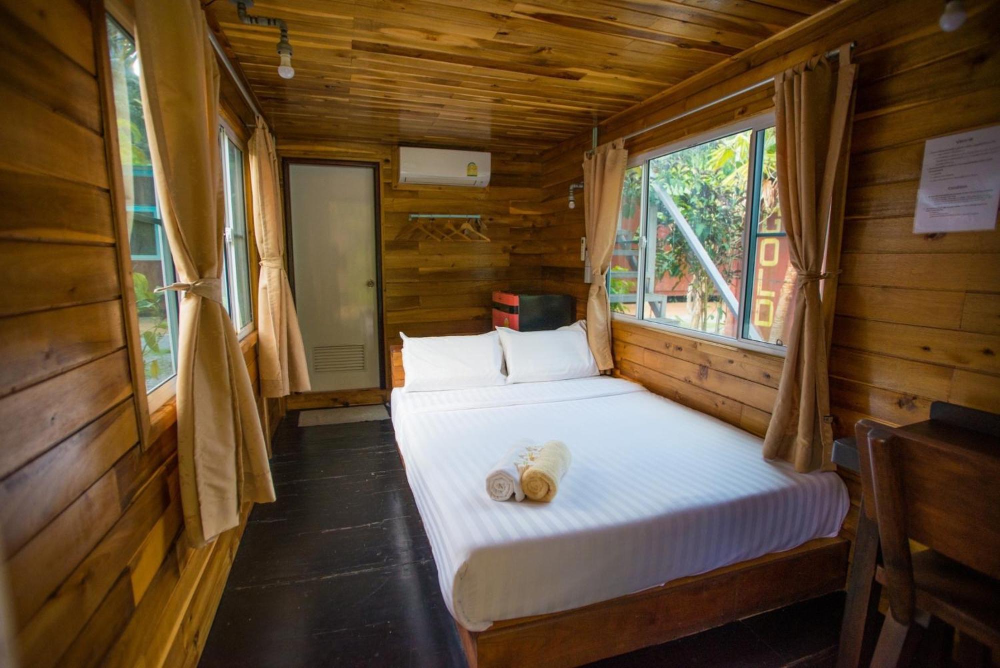 The Camper Lodge Khao Sok Ban Bang Bon Extérieur photo