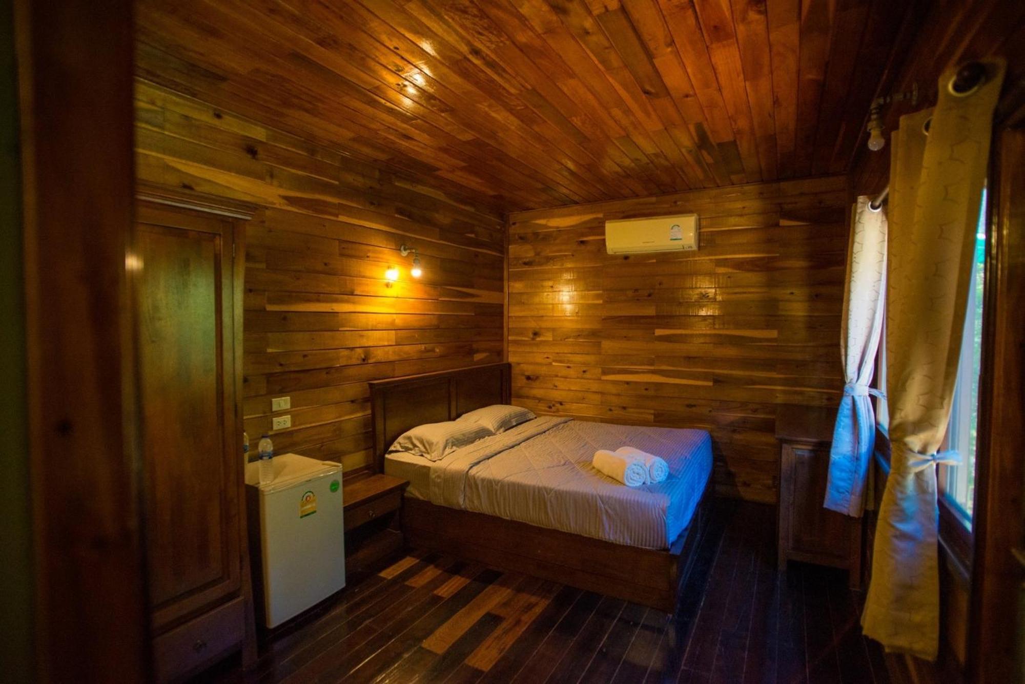 The Camper Lodge Khao Sok Ban Bang Bon Extérieur photo