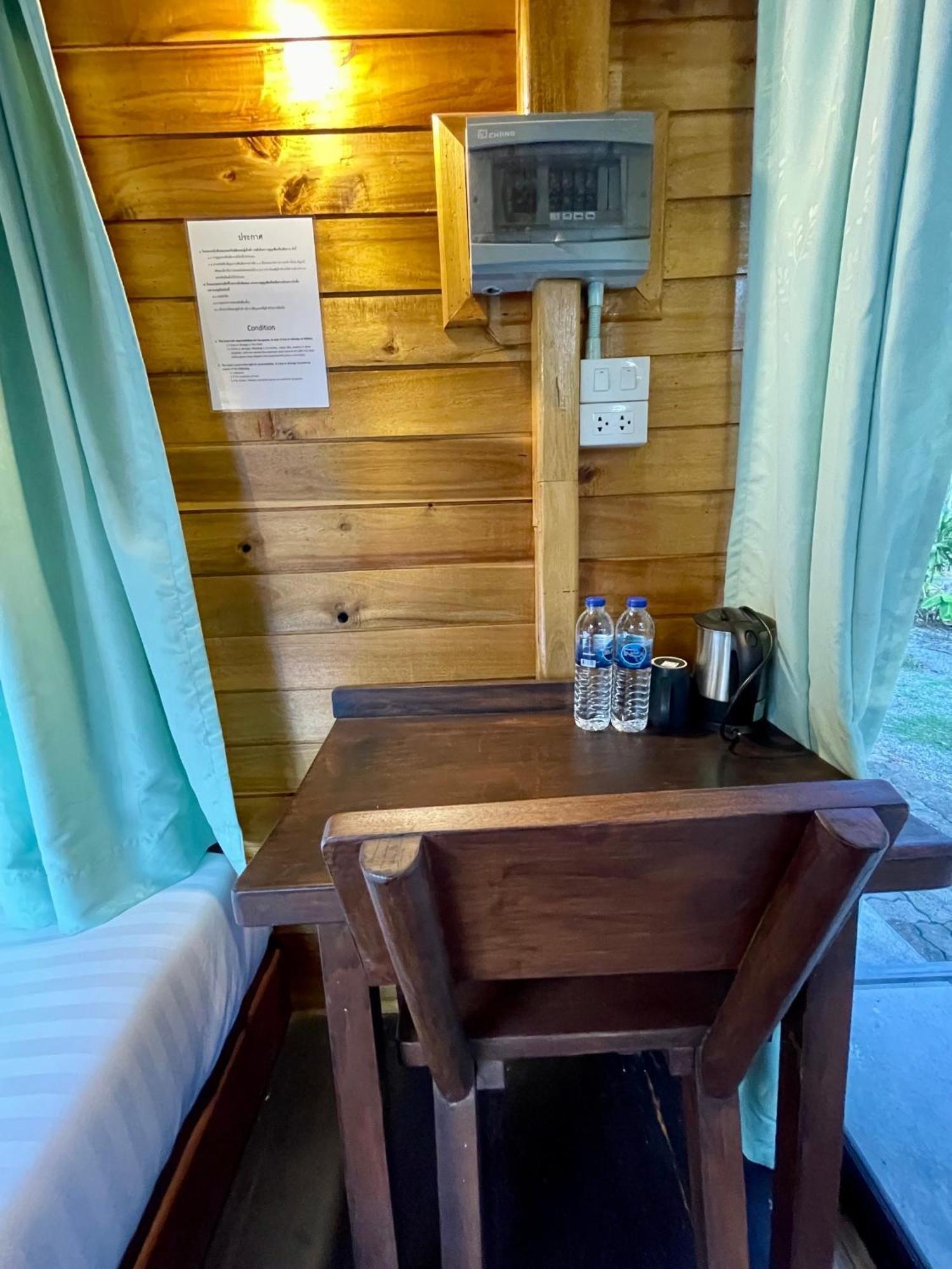 The Camper Lodge Khao Sok Ban Bang Bon Extérieur photo