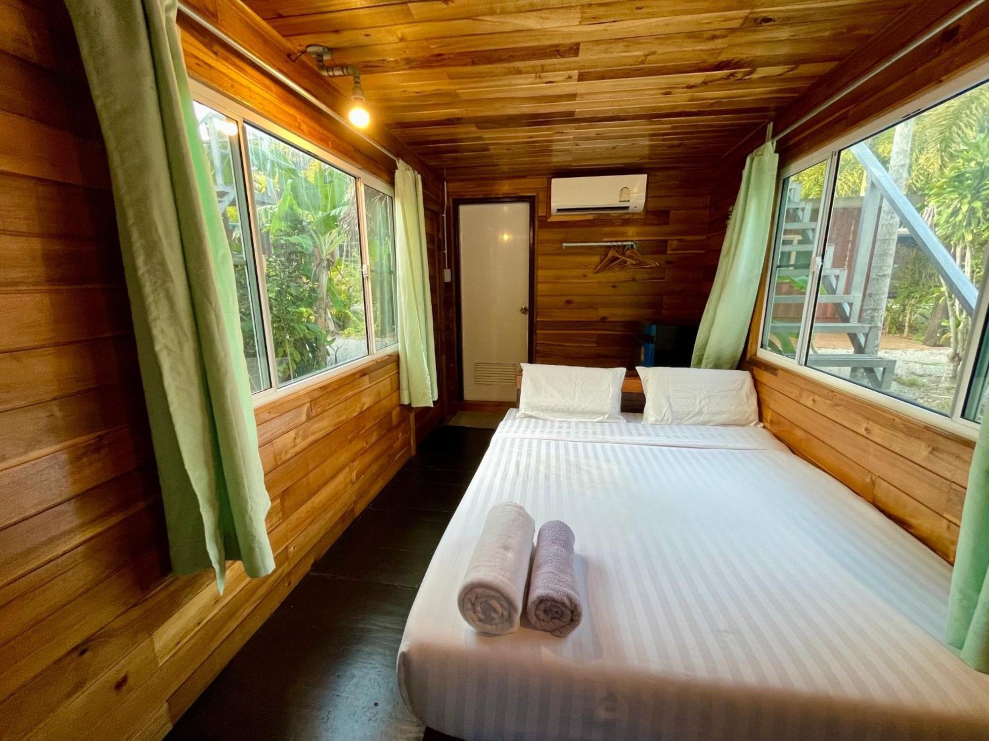 The Camper Lodge Khao Sok Ban Bang Bon Extérieur photo